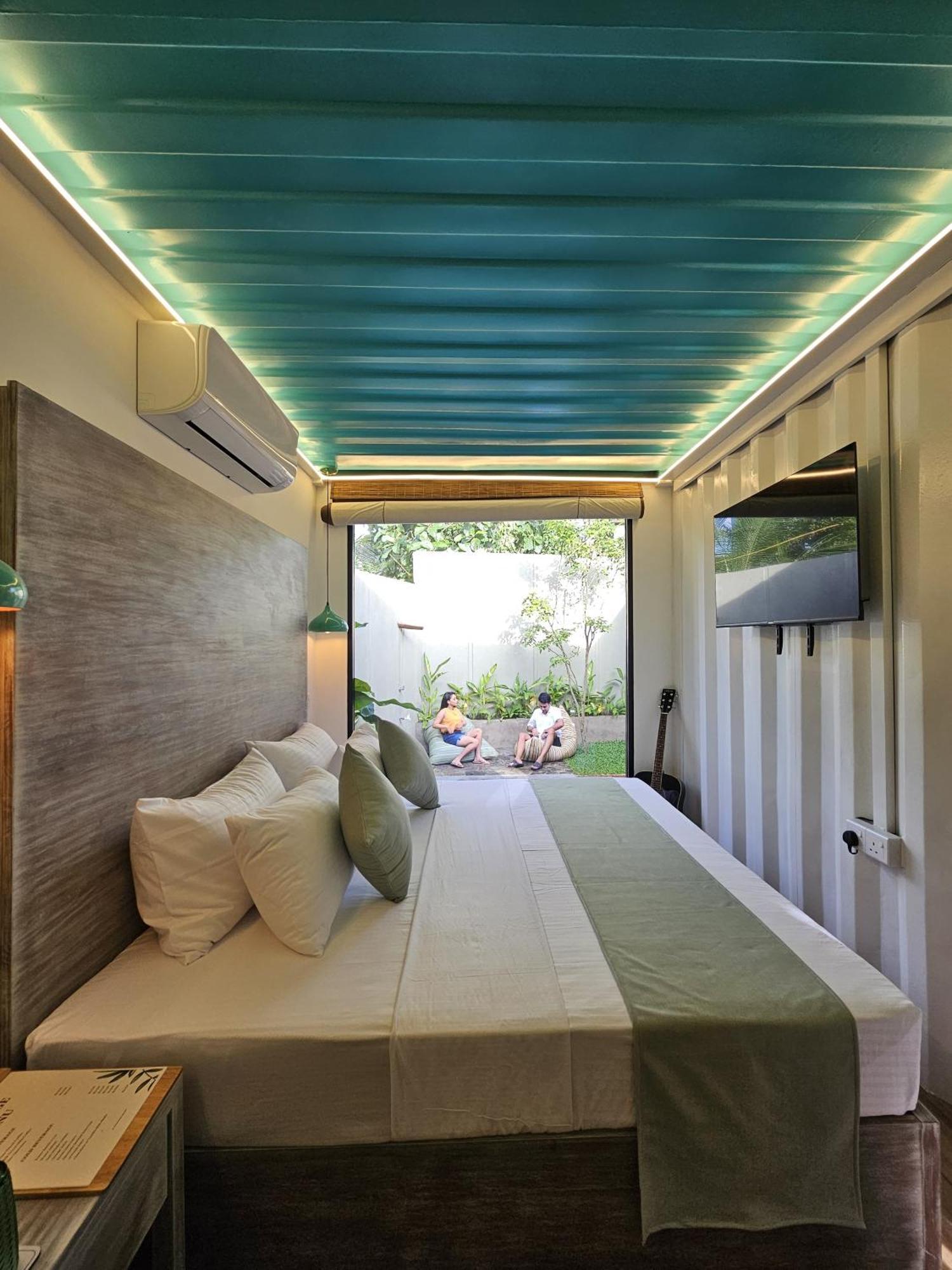 Container Villa Luxury Collection Weliweriya Exteriör bild