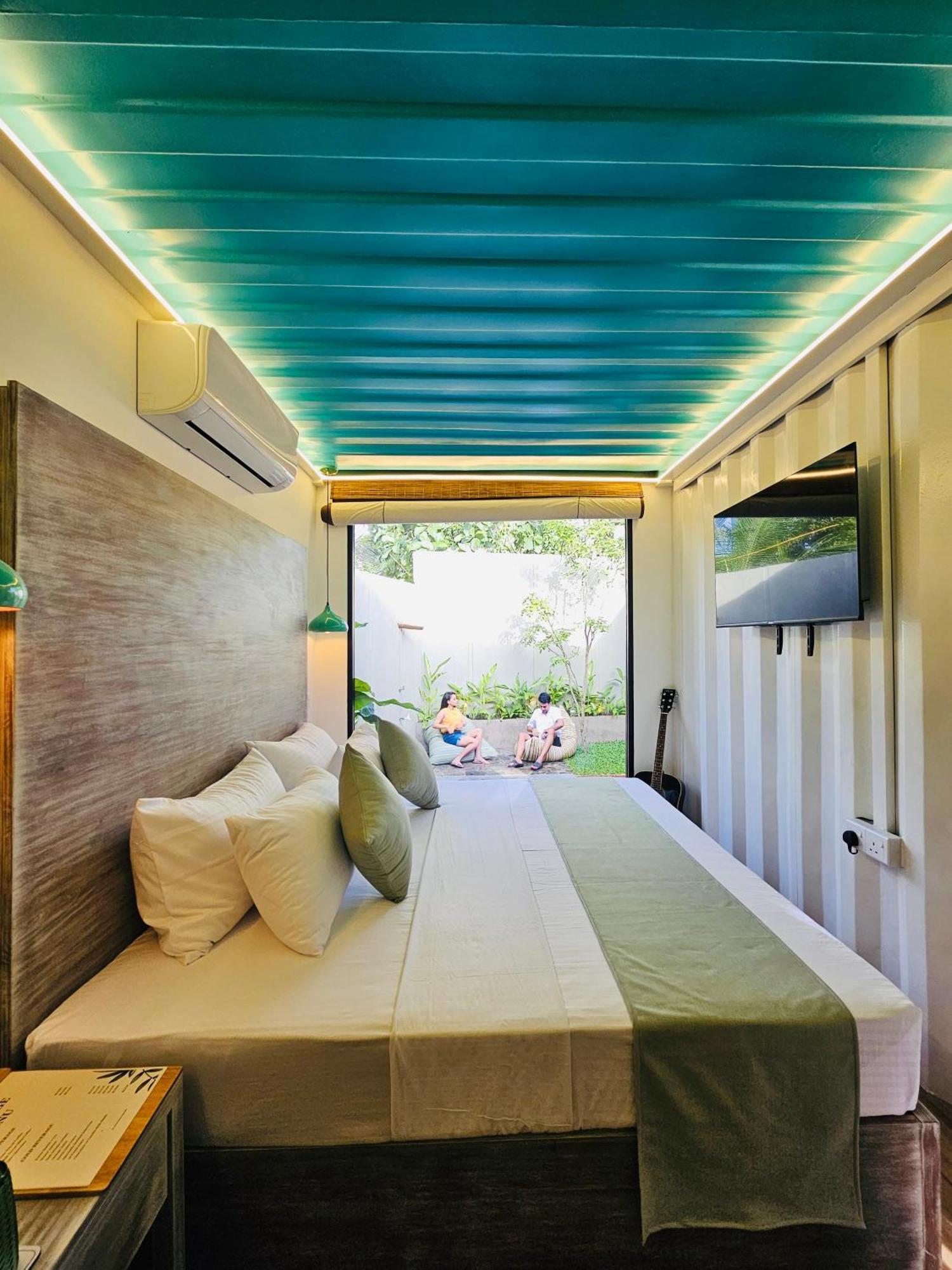 Container Villa Luxury Collection Weliweriya Exteriör bild